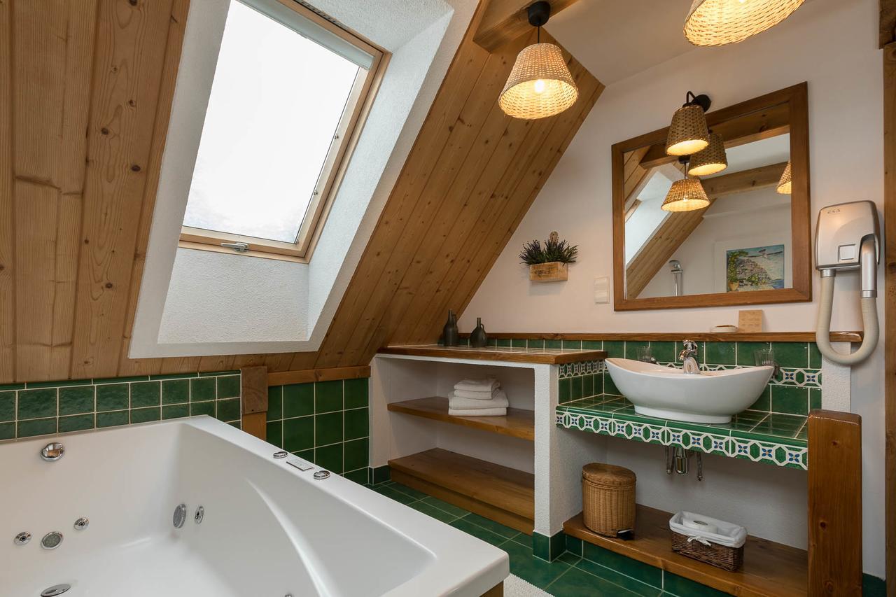Bambi Cottage ซาโกปาเน ภายนอก รูปภาพ